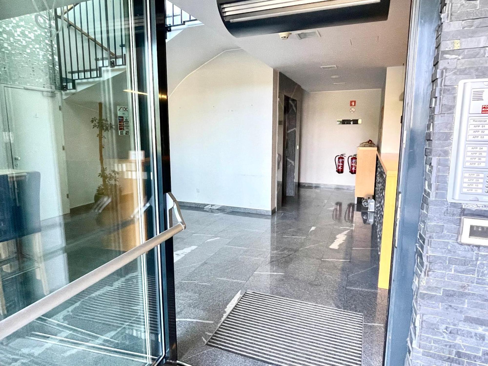 Duplex Delight 18 Vila Mari Pekre 外观 照片